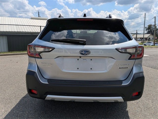 New 2025 Subaru Outback Touring image 6
