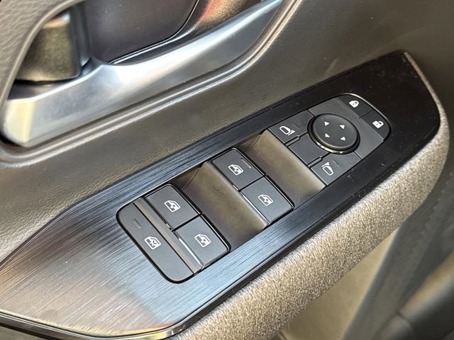 New 2026 Nissan Kicks SV w/ SV Premium Package image 26