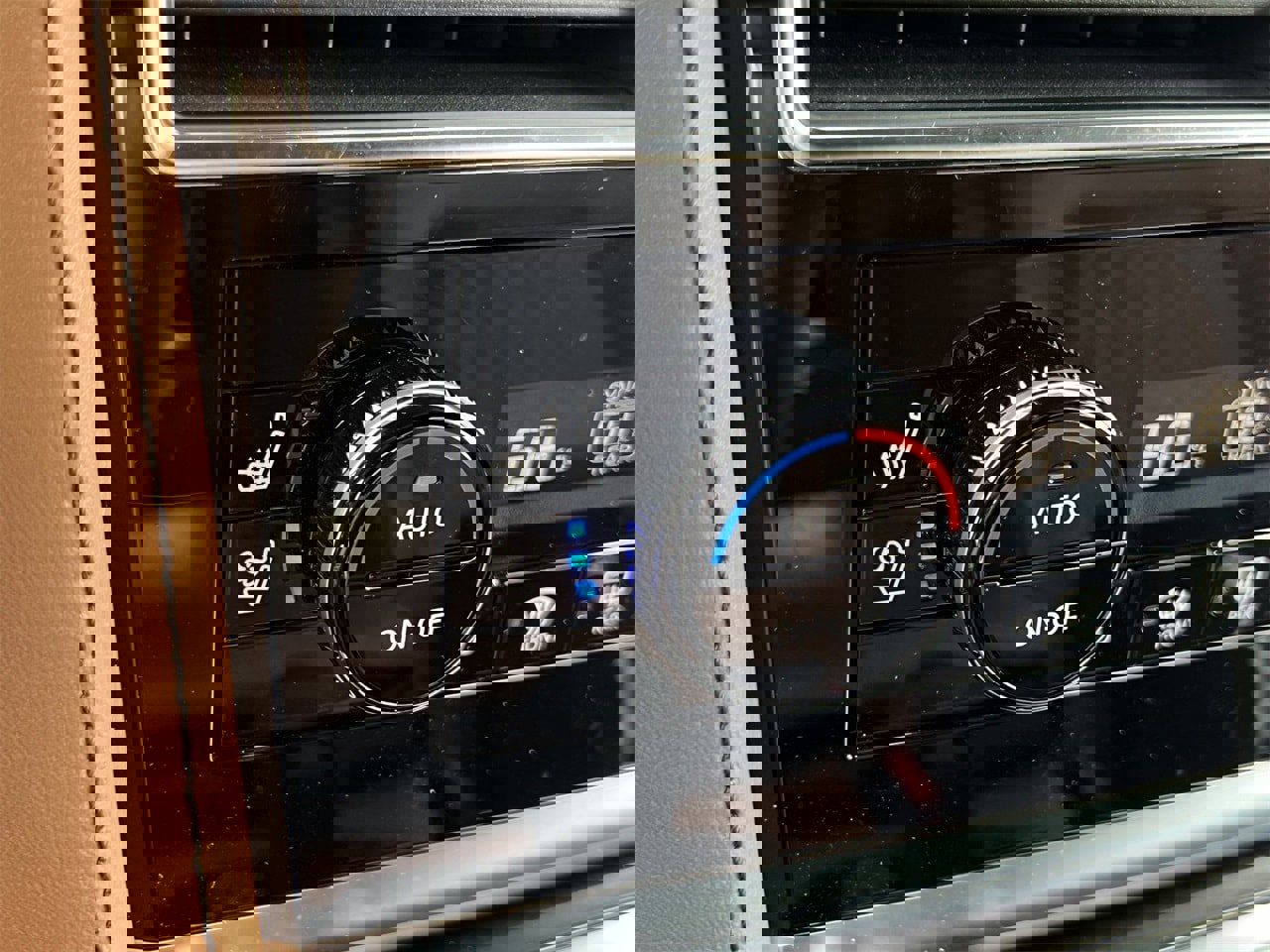 Used 2022 INFINITI QX80 Sensory w/ Cargo Package image 18