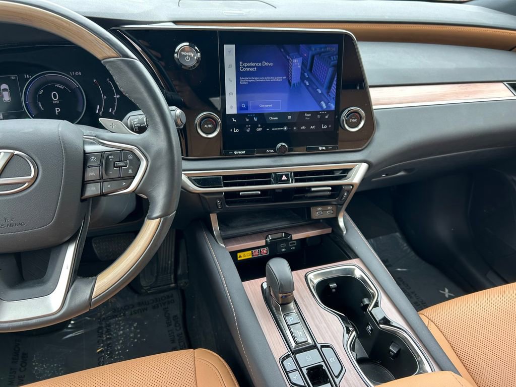 Used 2023 Lexus RX 350h AWD/4WD image 18