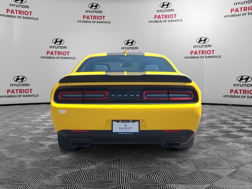 Used 2017 Dodge Challenger R/T w/ Blacktop Package RWD image 4