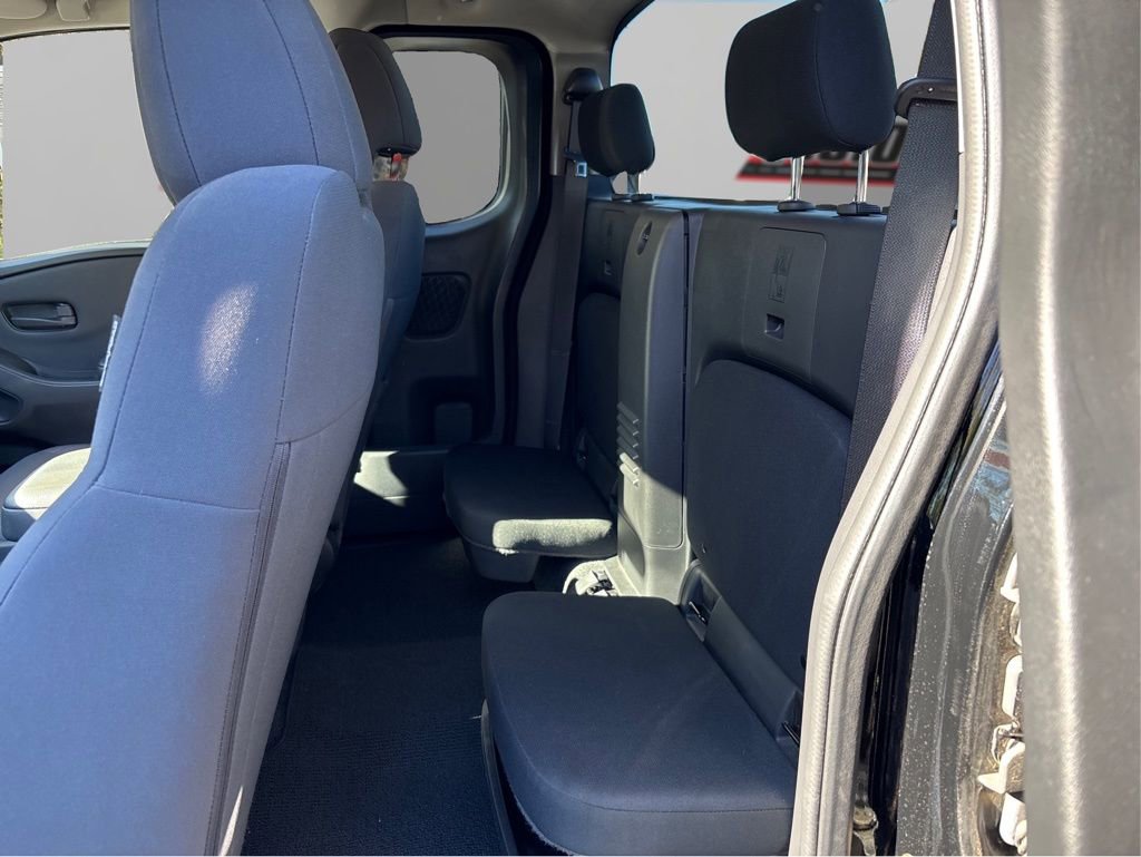 Used 2023 Nissan Frontier S w/ Technology Package image 16