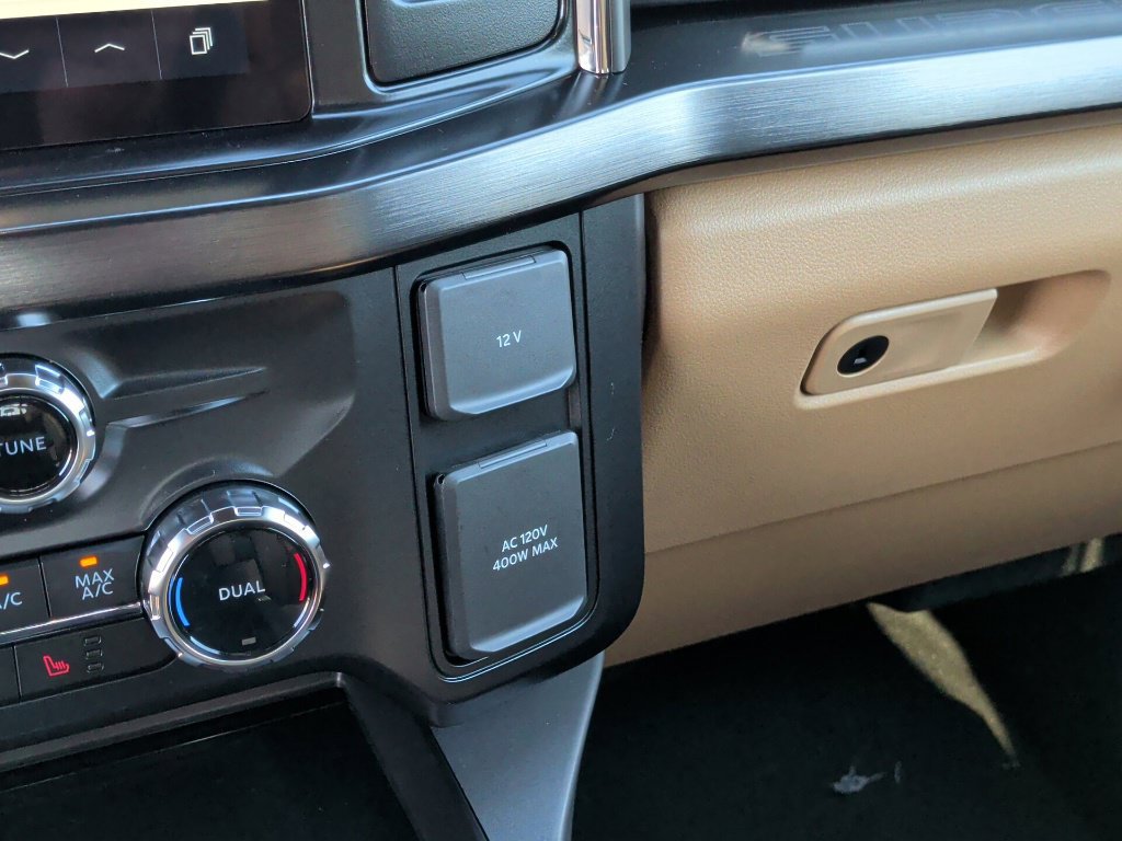 New 2027 Ford F350 Lariat w/ Lariat Premium Package AWD/4WD image 33