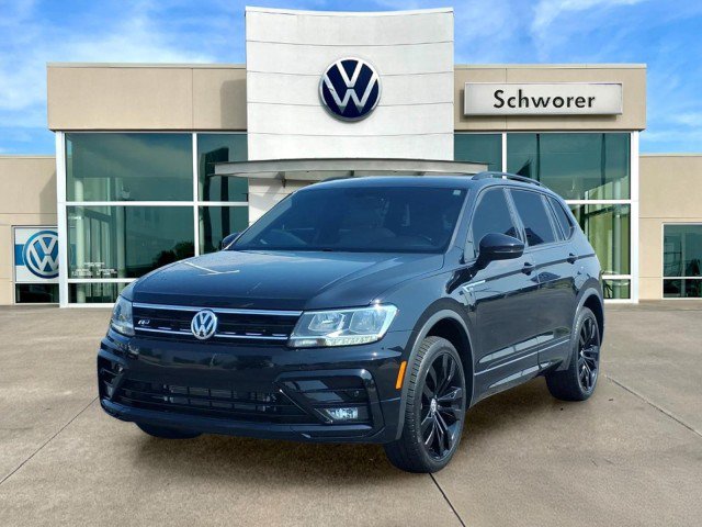Certified 2021 Volkswagen Tiguan SE R-Line AWD/4WD image 2