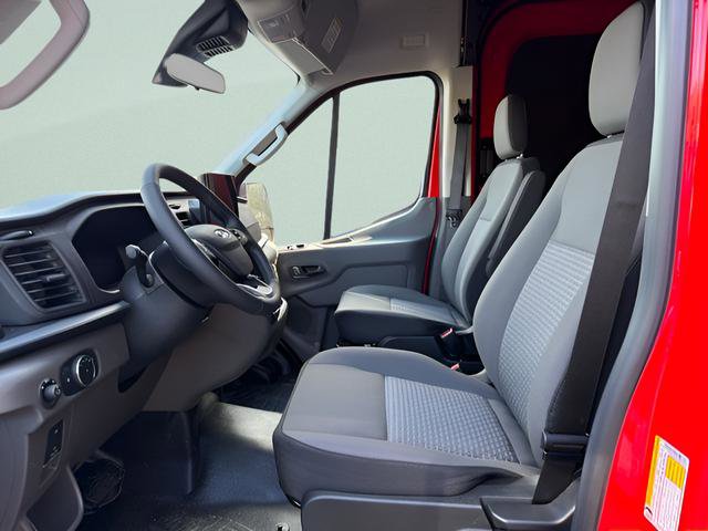 New 2026 Ford Transit 250 148 Medium Roof w/ Load Area Protection Package RWD image 16