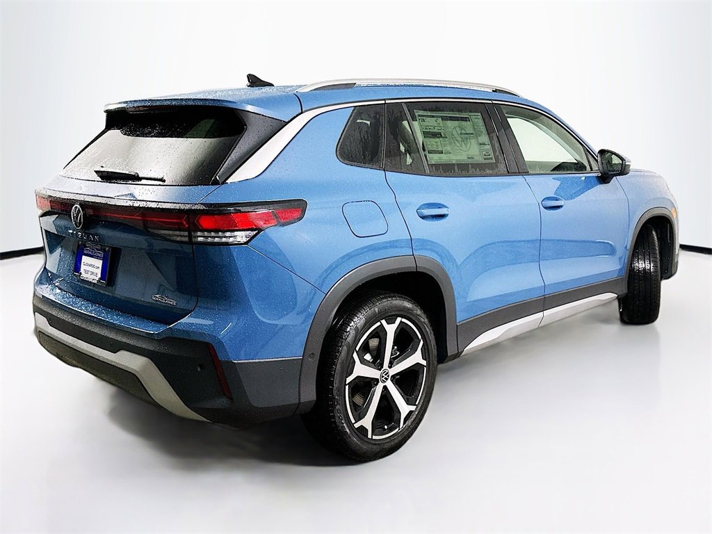 New 2025 Volkswagen Tiguan SE image 7