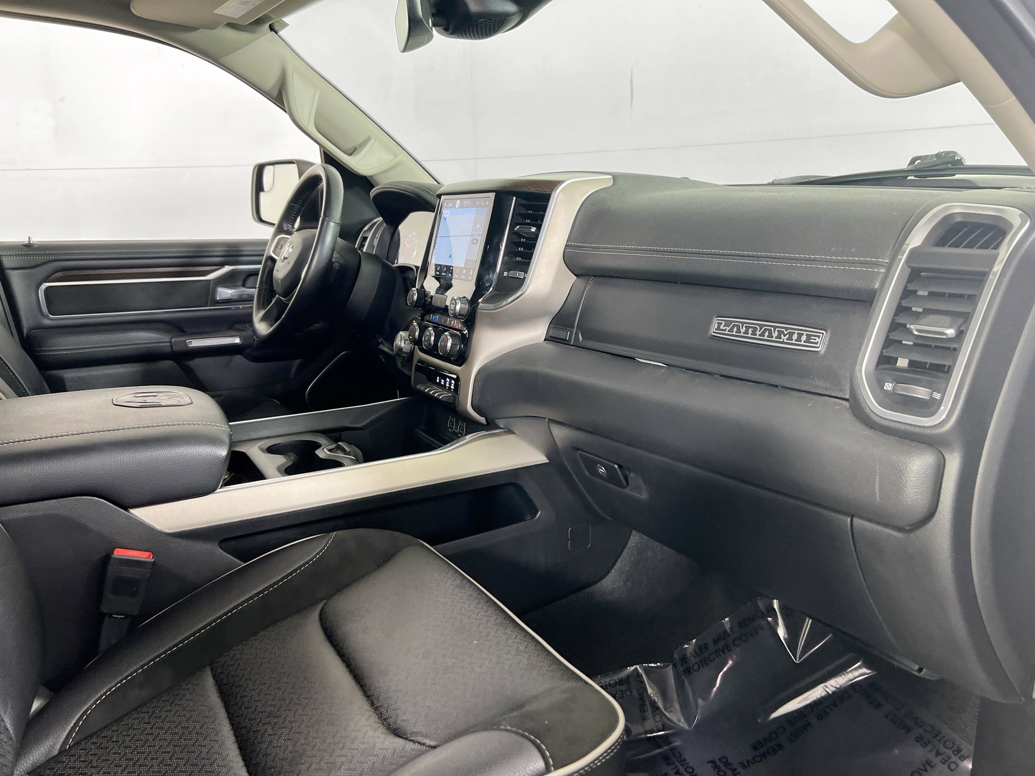 Used 2022 RAM 1500 Laramie image 27