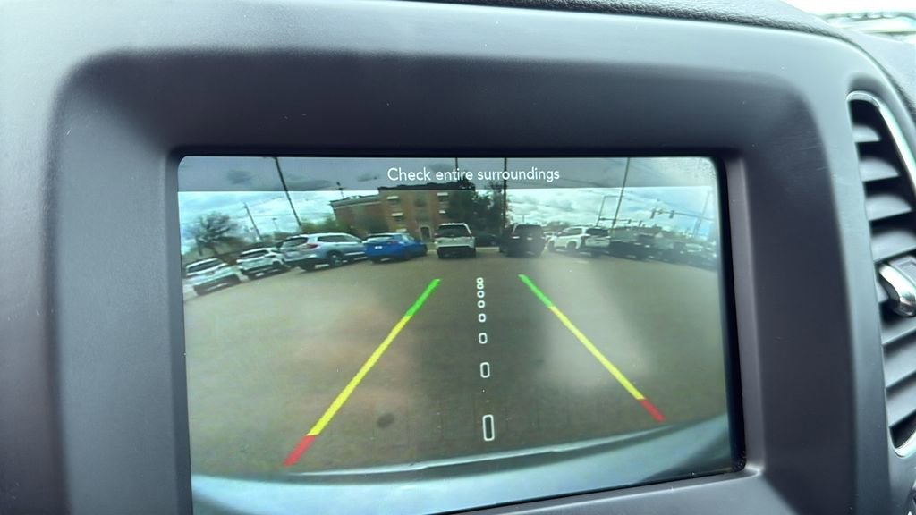 Used 2021 Jeep Compass Sport FWD image 24