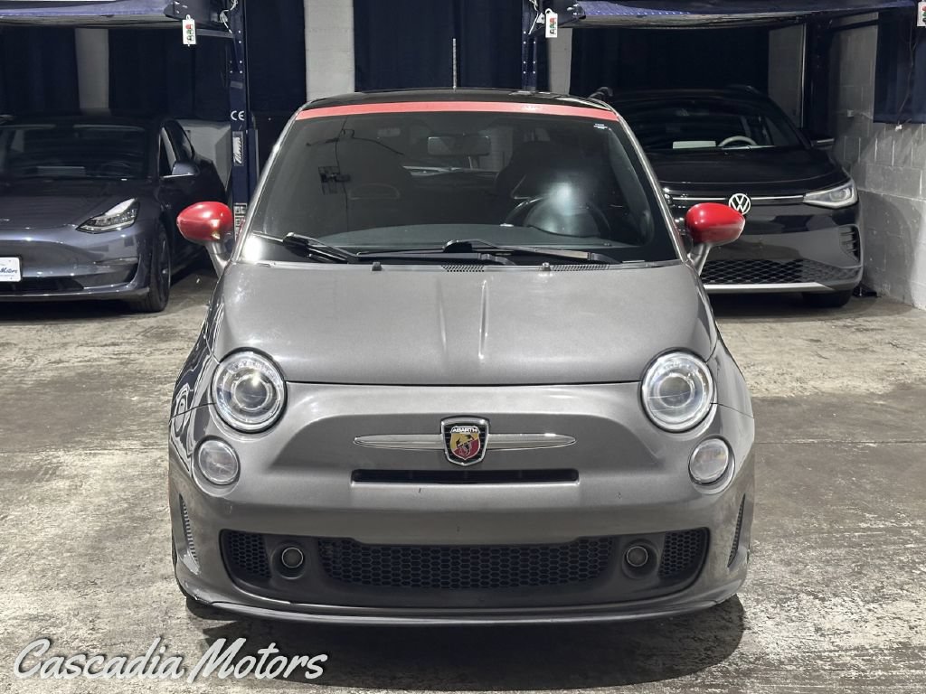 Used 2013 FIAT 500 Abarth w/ Comfort/Convenience Group FWD image 4