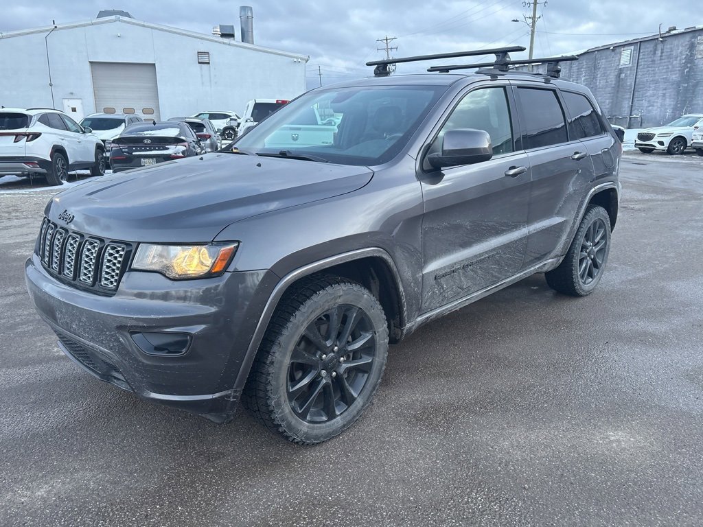 Used 2018 Jeep Grand Cherokee Altitude