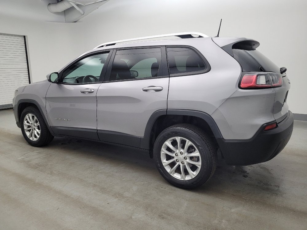 Used 2020 Jeep Cherokee Latitude image 3