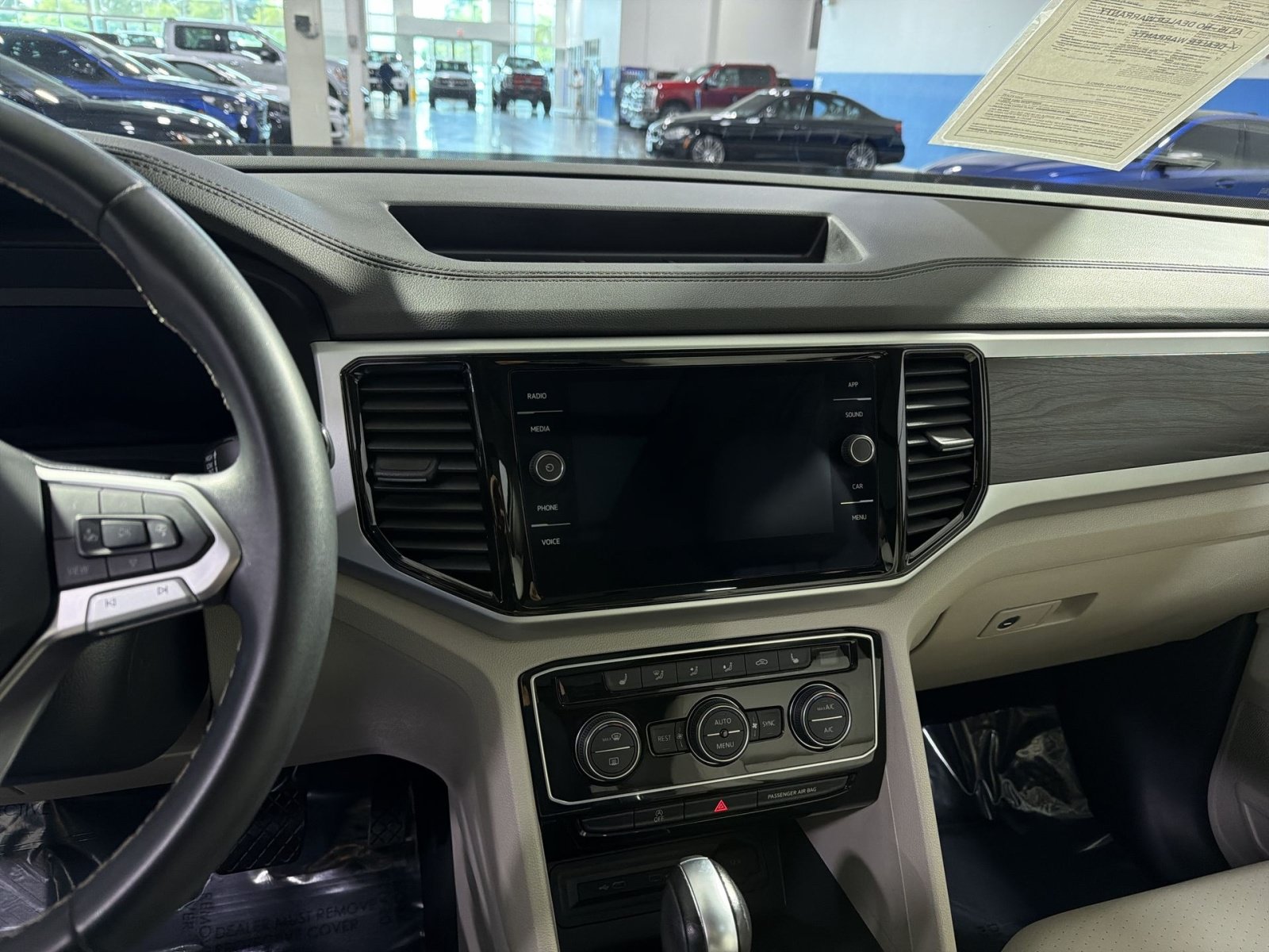 Used 2023 Volkswagen Atlas SE w/ Panoramic Sunroof Package AWD/4WD image 20