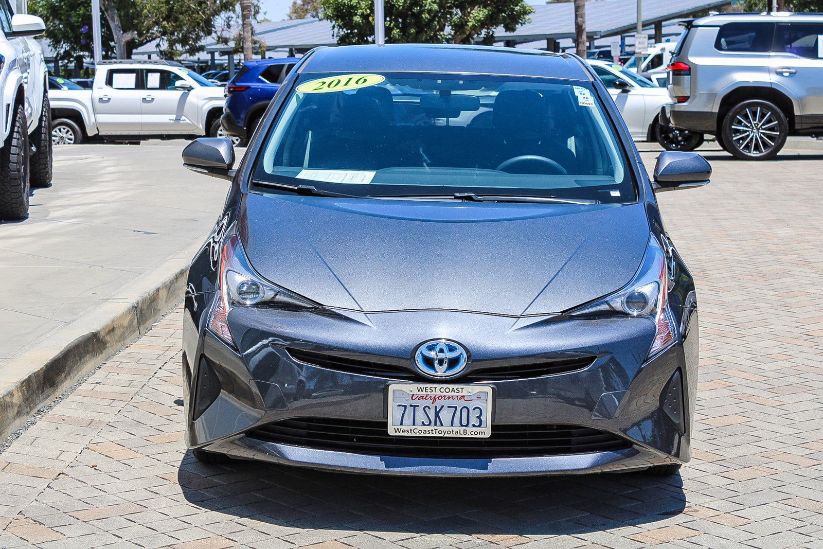 Certified 2016 Toyota Prius Two FWD image 2