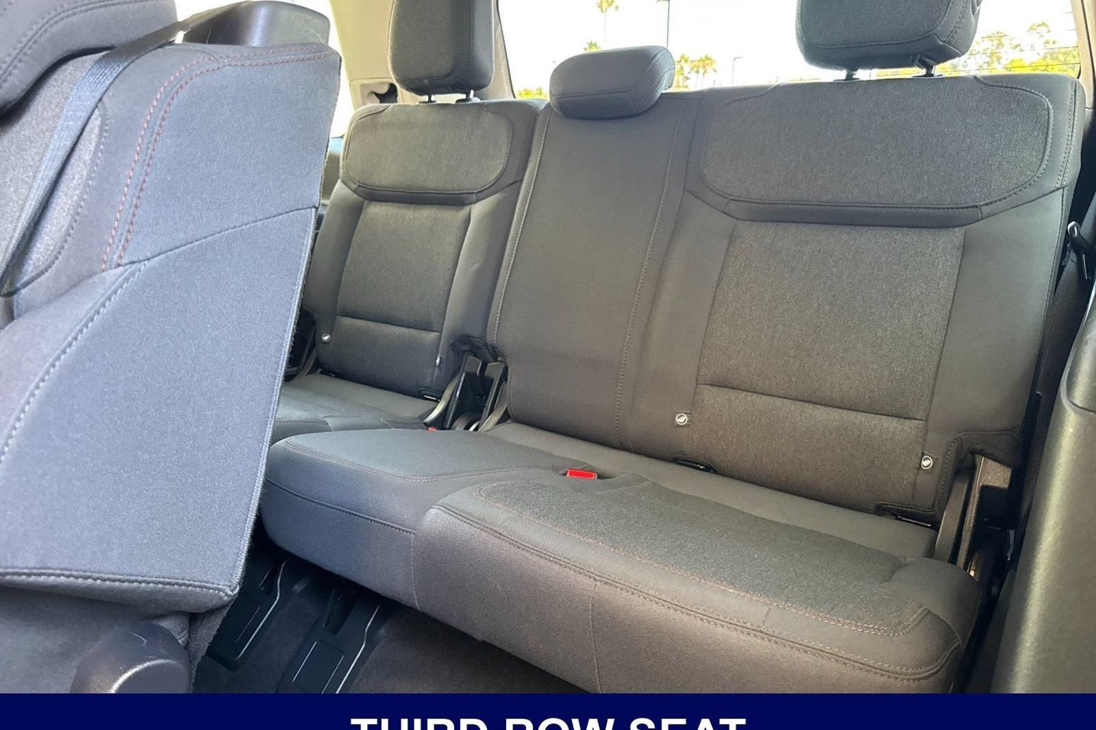 Used 2025 Ford Expedition Active RWD image 19
