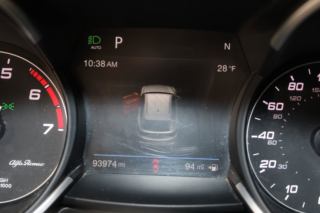 Used 2018 Alfa Romeo Stelvio Ti Sport image 19