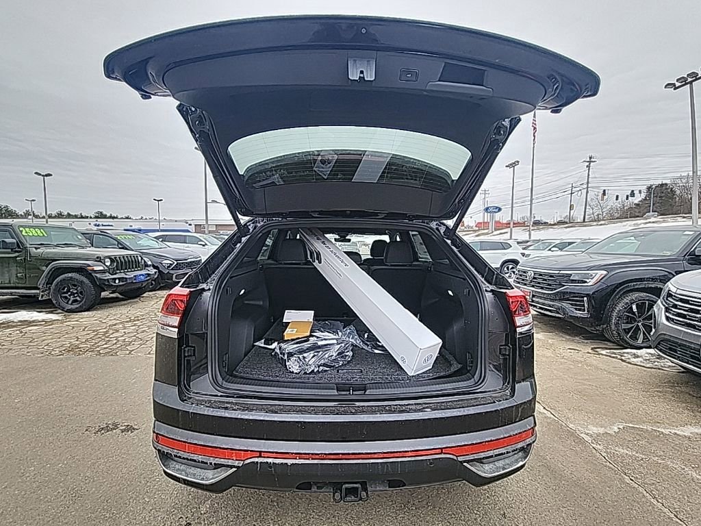 New 2026 Volkswagen Atlas Cross Sport SE image 20