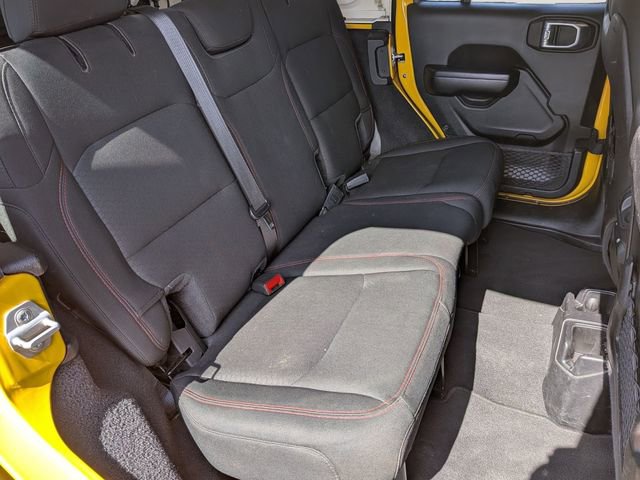 Certified 2021 Jeep Wrangler Unlimited Rubicon AWD/4WD image 31