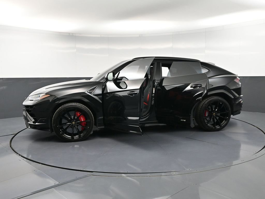 Used 2024 Lamborghini Urus S AWD/4WD image 39