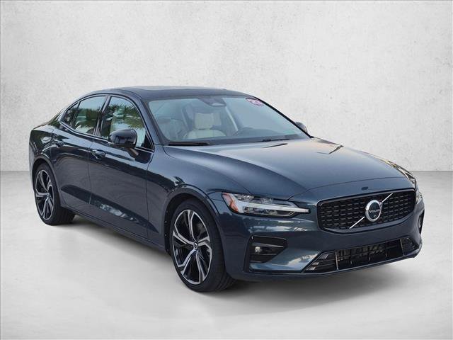 Used 2023 Volvo S60 B5 Plus AWD/4WD image 3