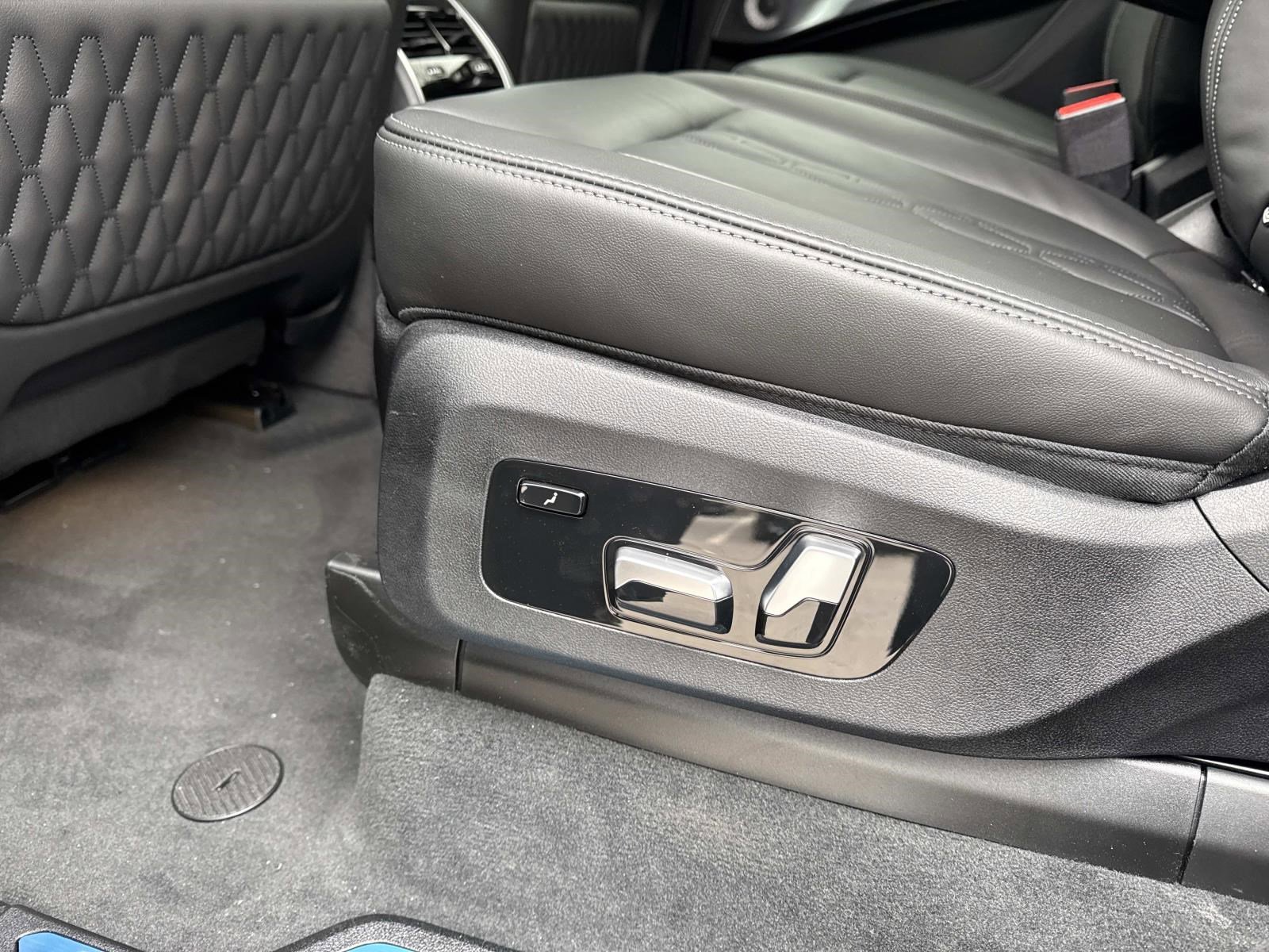 New 2026 BMW ALPINA XB7 image 17