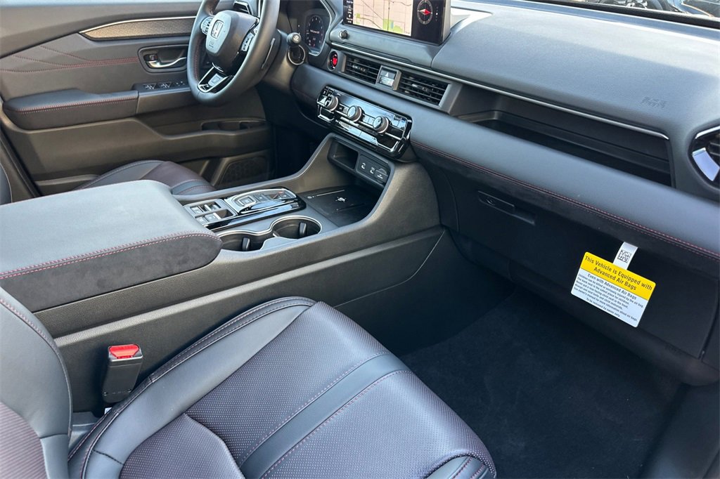 New 2026 Honda Pilot Black Edition image 19