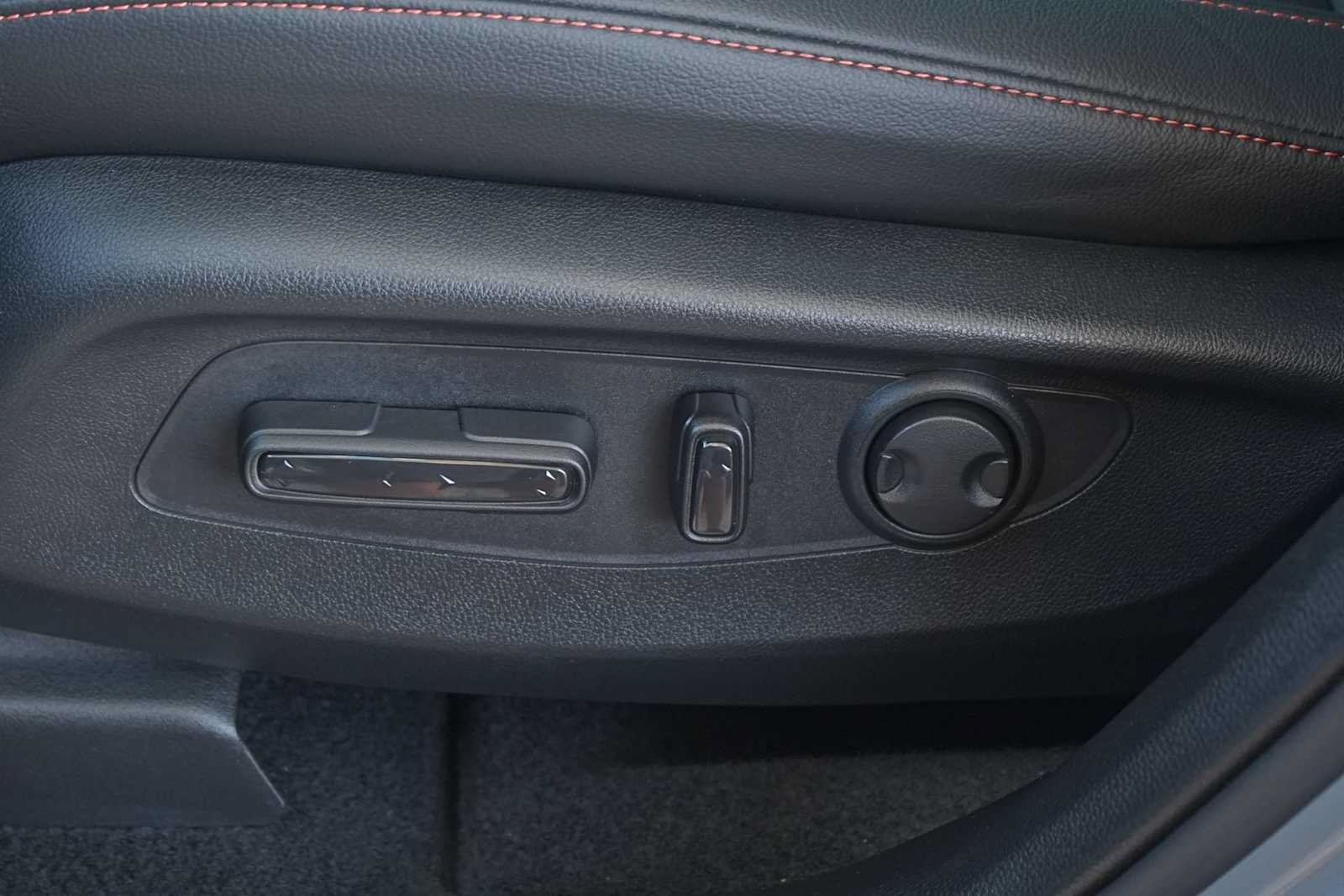 Certified 2026 Honda CR-V Sport Touring image 12