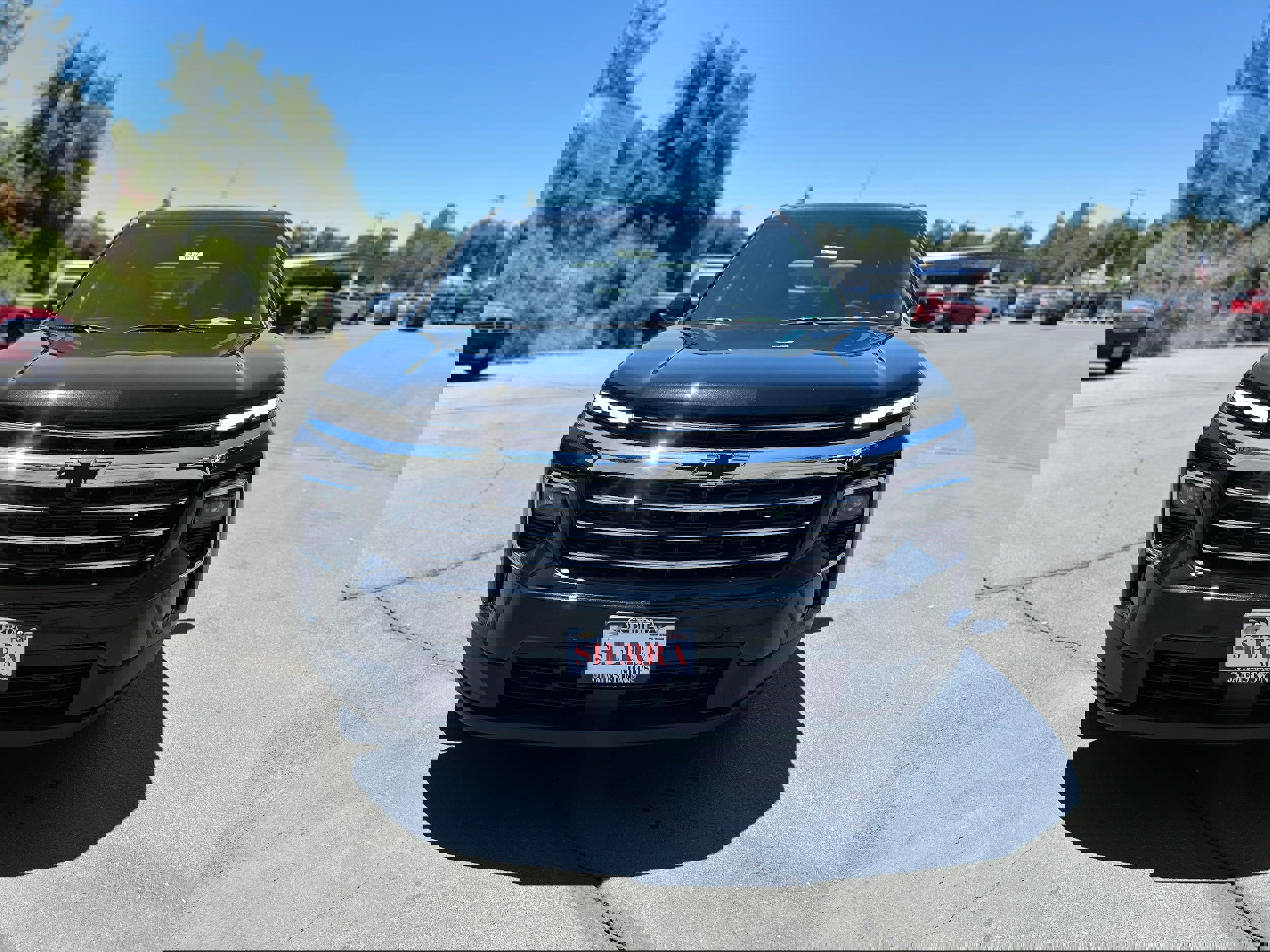 New 2025 Chevrolet Traverse LT w/ Enhanced Driving Package image 2