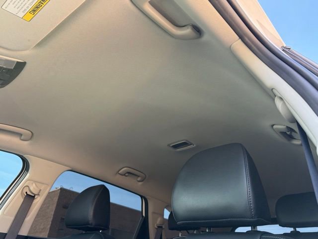 Used 2025 Kia Sorento EX image 11