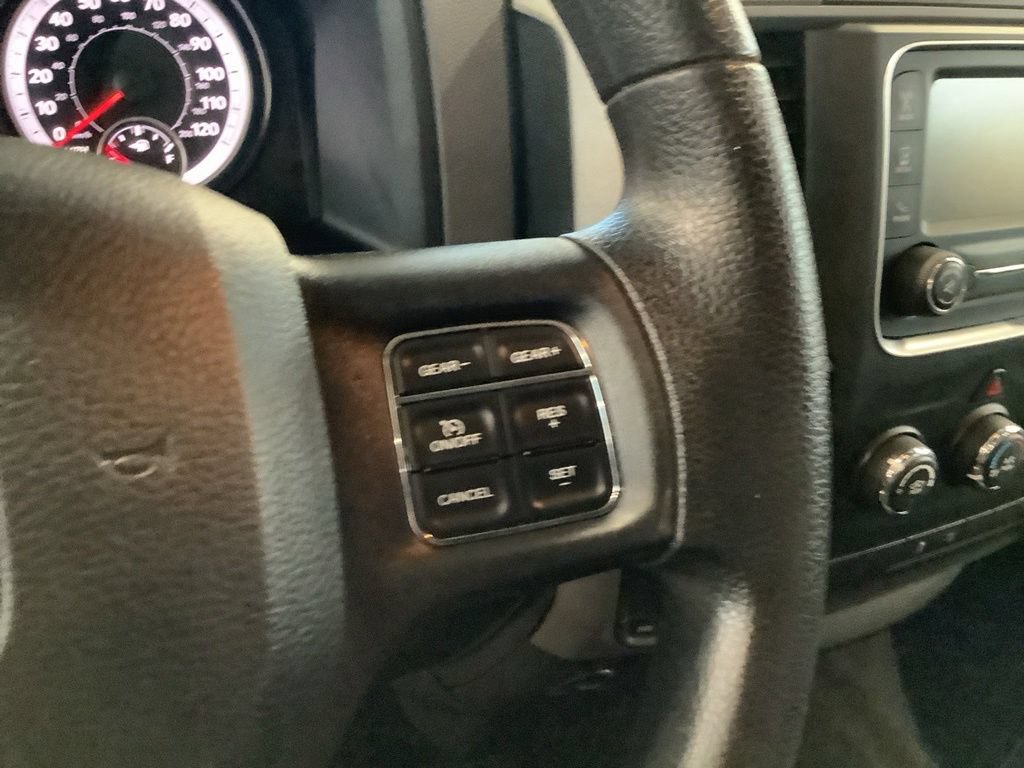 Used 2015 RAM 1500 Express AWD/4WD image 17