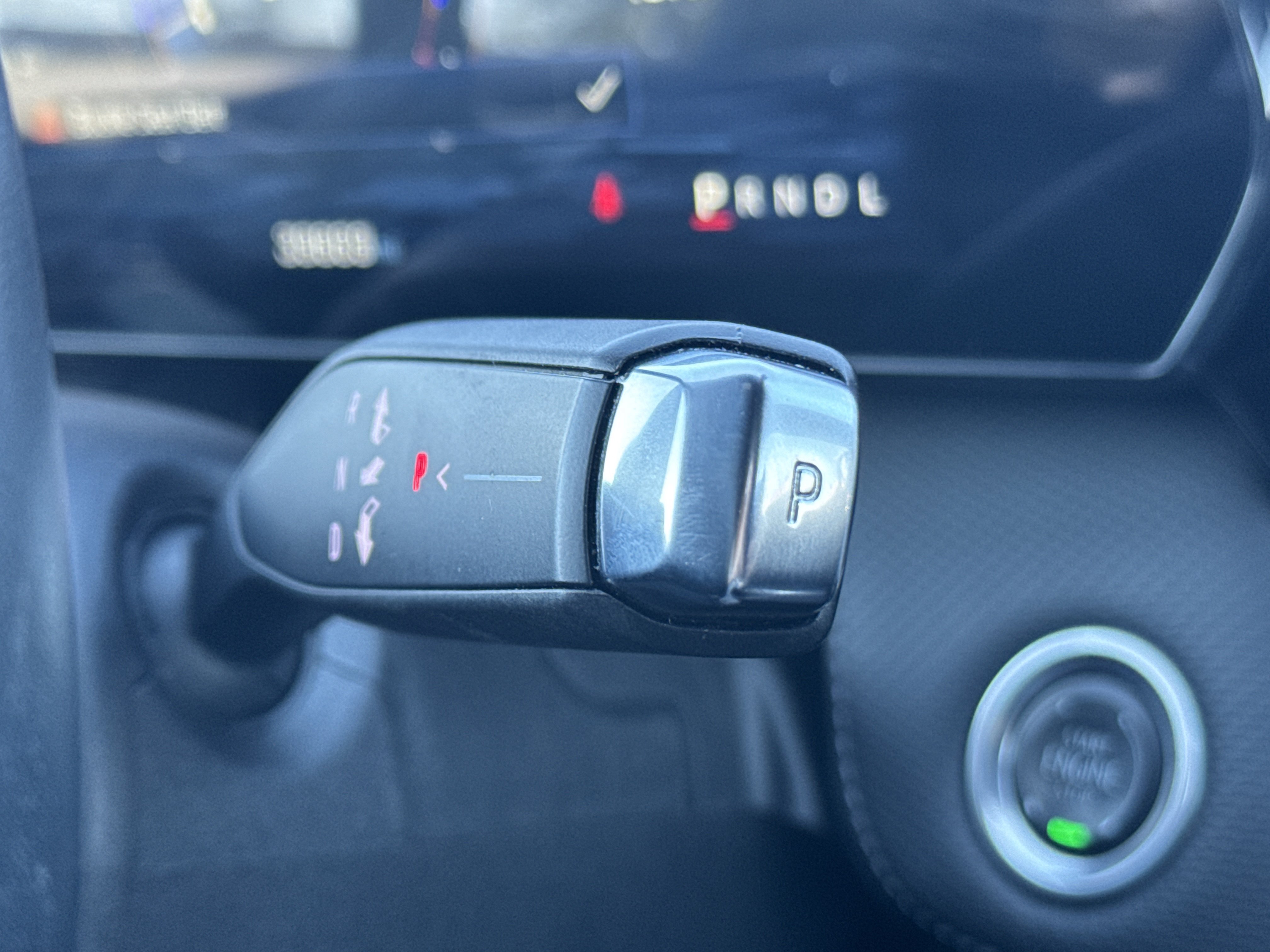 Used 2025 Chevrolet Equinox LT FWD image 29