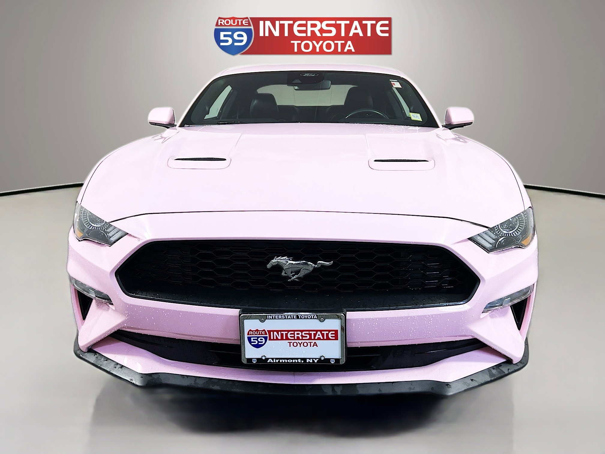 Used 2022 Ford Mustang Premium RWD image 2