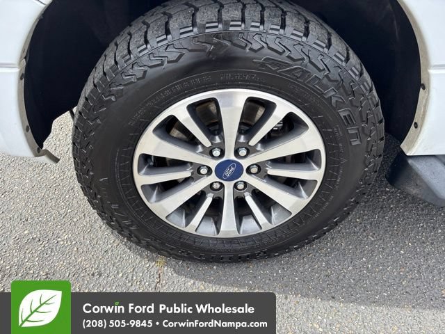 Used 2017 Ford Expedition EL XLT w/ Equipment Group 202A AWD/4WD image 9