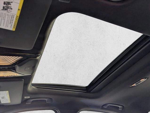 Used 2025 BMW 330i Sedan w/ Convenience Package image 16