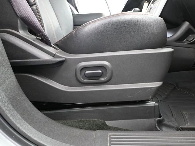 Used 2013 Ford Edge SEL image 43