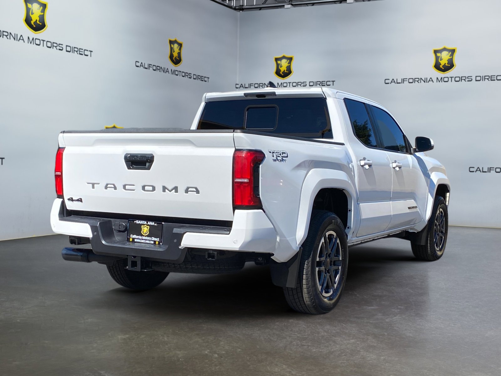 Used 2024 Toyota Tacoma TRD Sport image 5