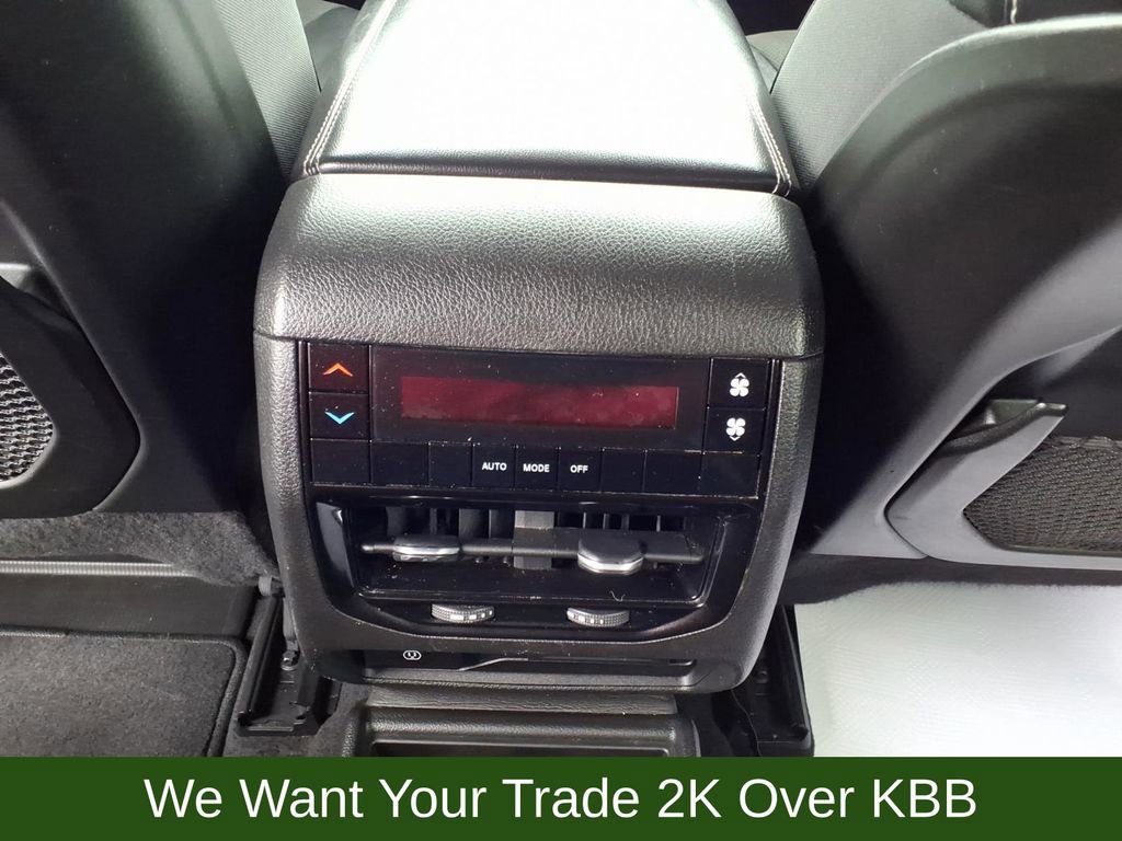 Used 2021 Jeep Grand Cherokee L Laredo image 15