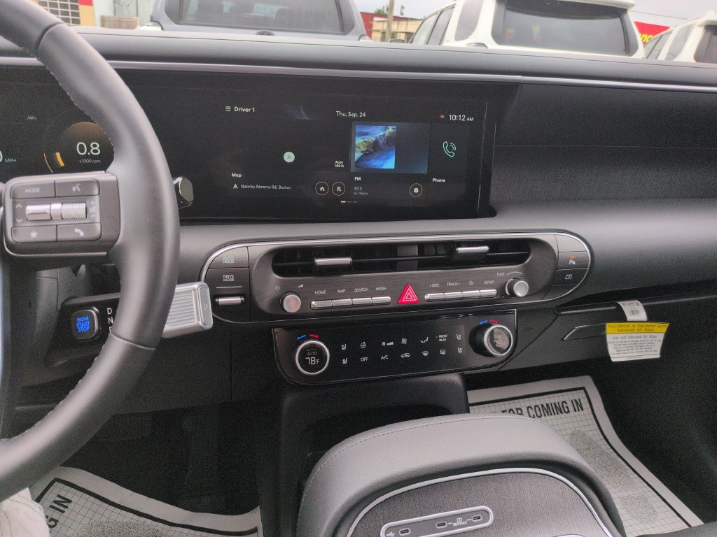Used 2026 Hyundai Palisade SEL FWD image 17