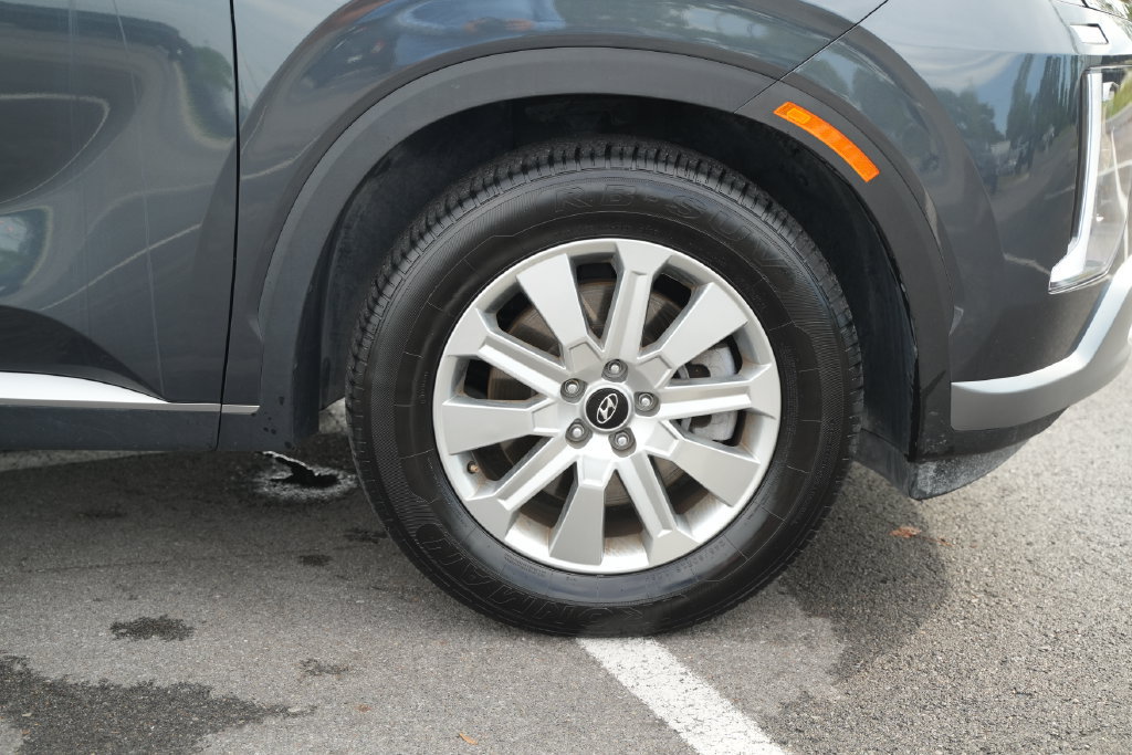 Used 2025 Hyundai Palisade SEL FWD image 48