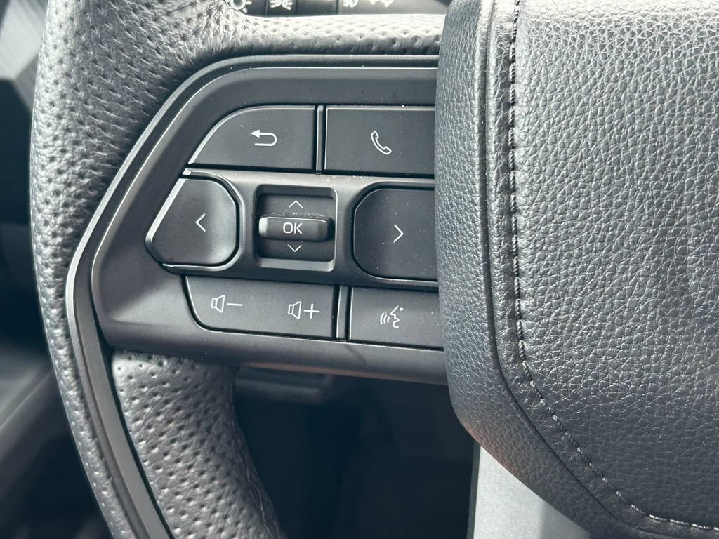 Certified 2025 Toyota Tacoma TRD Pro AWD/4WD image 42