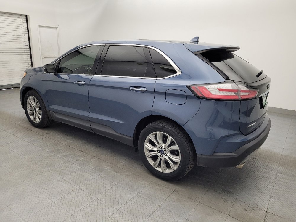 Used 2019 Ford Edge Titanium w/ Cold Weather Package AWD/4WD image 3