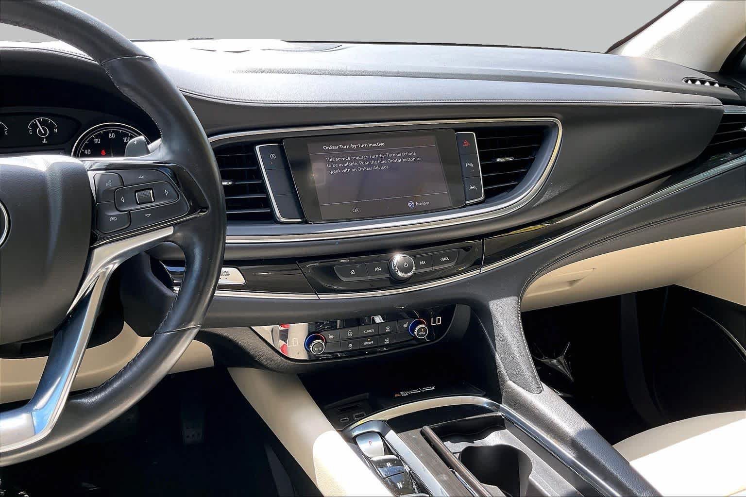 Used 2023 Buick Enclave Essence FWD image 13