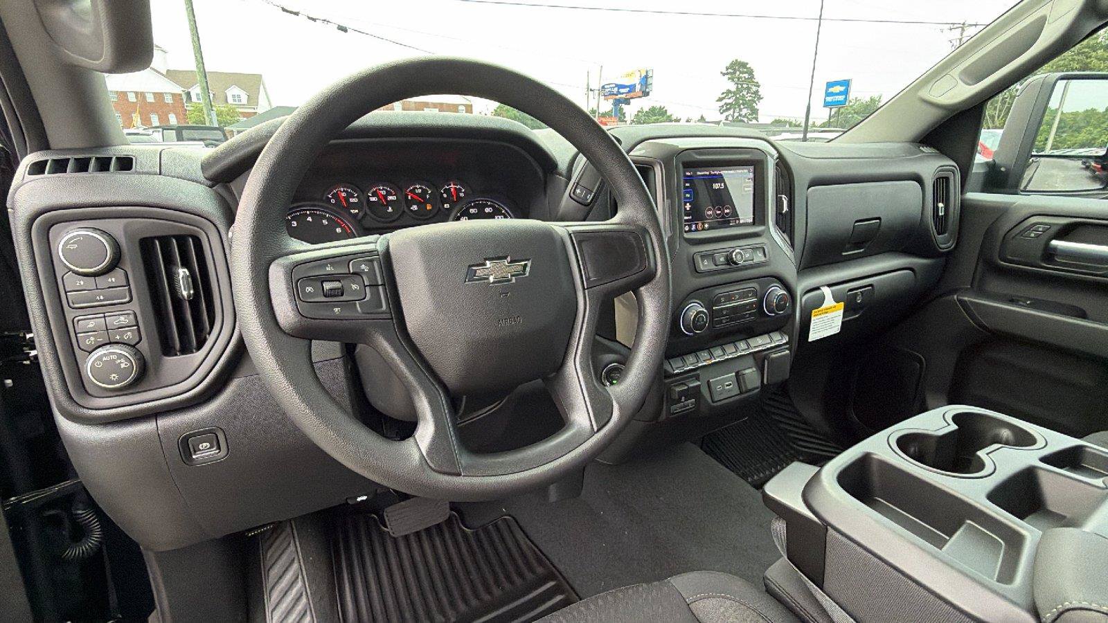 New 2026 Chevrolet Silverado 2500 Custom w/ Custom Value Package AWD/4WD image 20