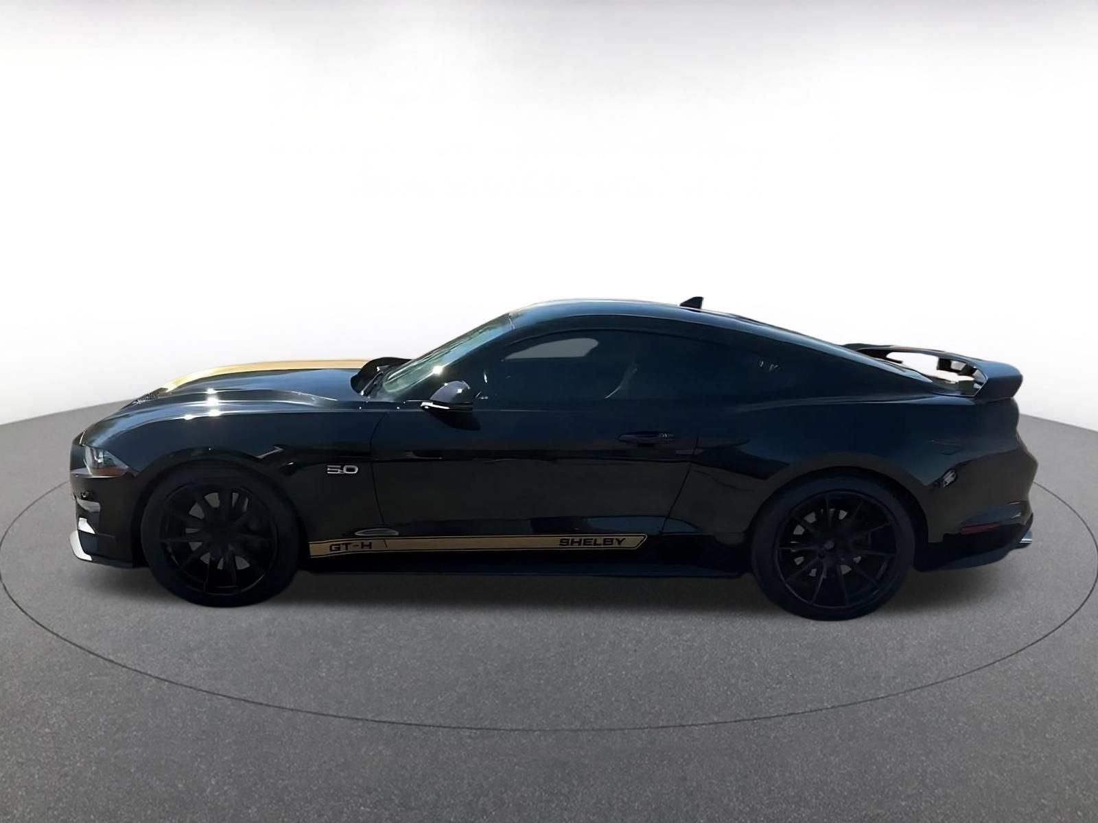 Used 2022 Ford Mustang GT Premium w/ GT Performance Package RWD image 8