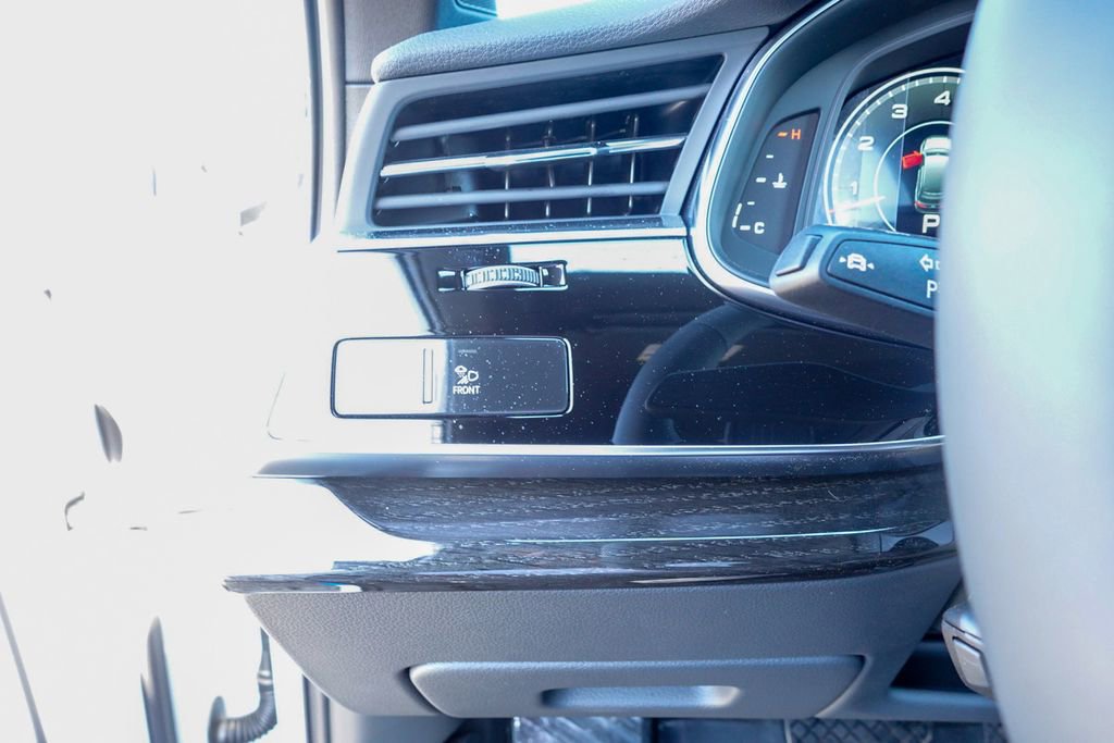 New 2025 Audi Q7 3.0T Premium Plus image 21