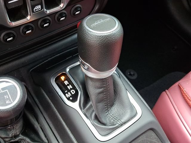 Used 2022 Jeep Gladiator Sport AWD/4WD image 16
