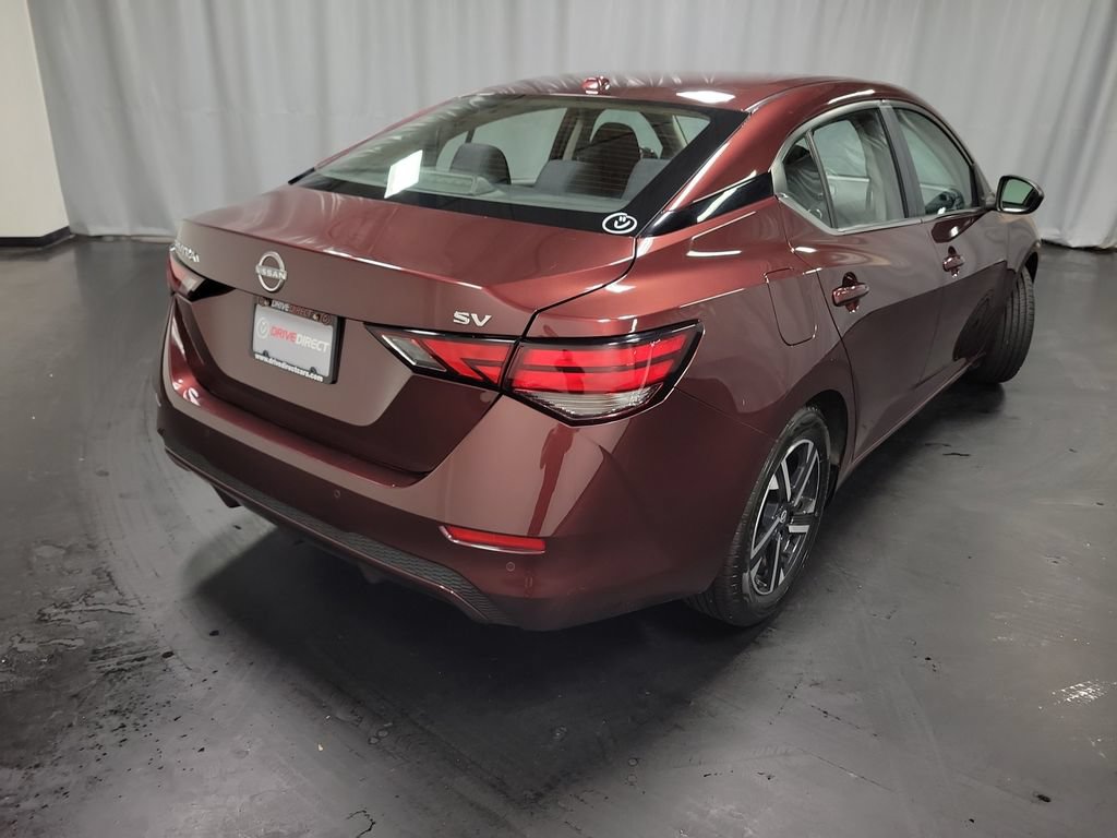 Used 2024 Nissan Sentra SV FWD image 8