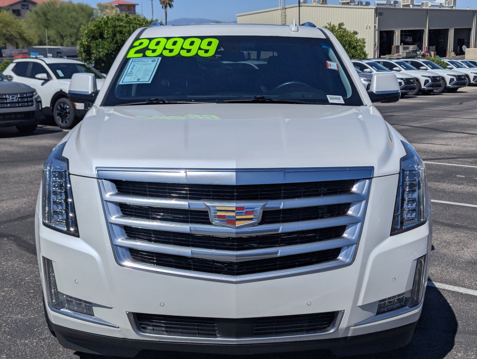 Used 2017 Cadillac Escalade Premium Luxury AWD/4WD image 6