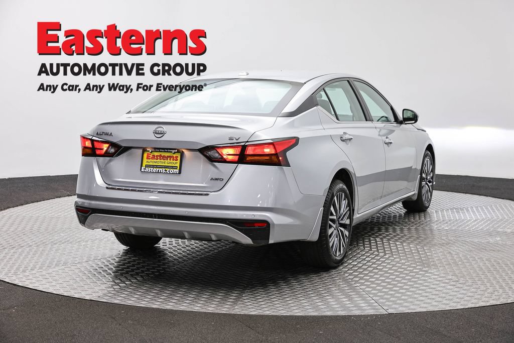 Used 2023 Nissan Altima 2.5 SV AWD/4WD image 5