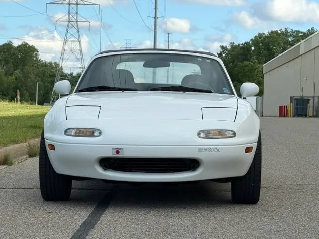 Used 1990 MAZDA MX-5 Miata RWD image 4