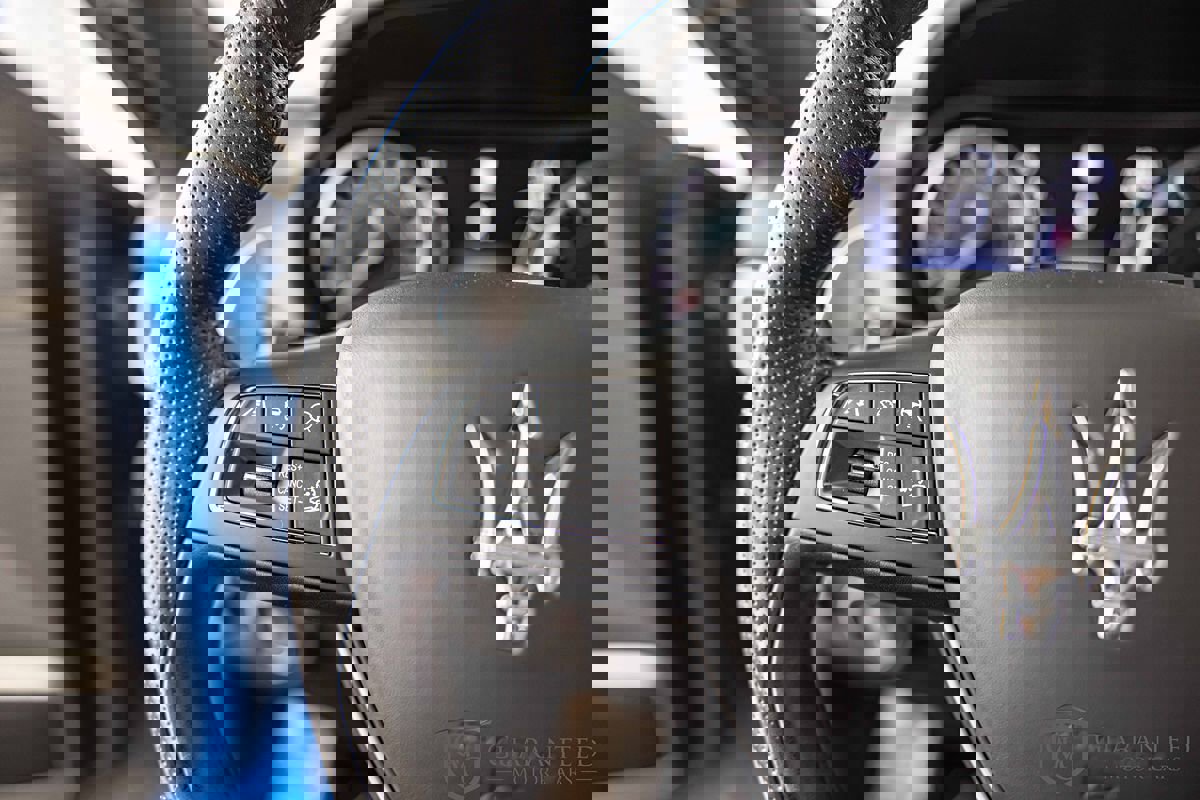 Used 2022 Maserati Levante F Tributo image 26